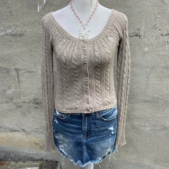 Y2K Abercrombie and Fitch Tan Cable-Knit Button-Up Cardigan - Picture 1 of 8